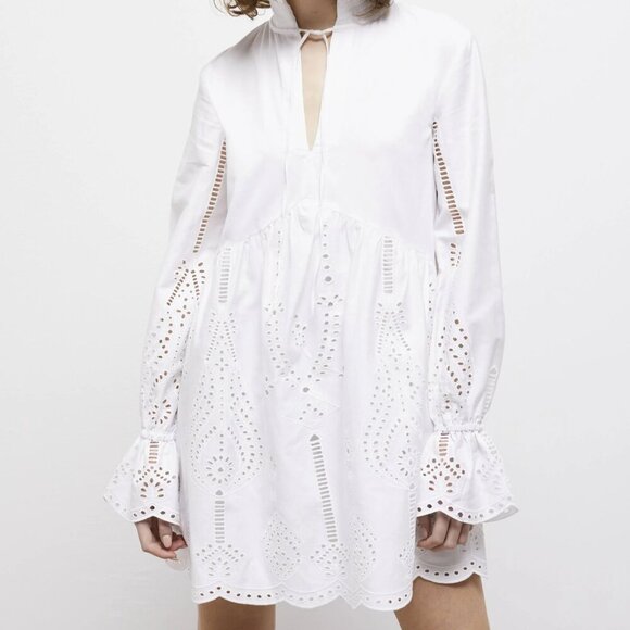 NWT The Kooples Short White Dress With Broderie Anglaise Size 6 - Picture 3 of 10